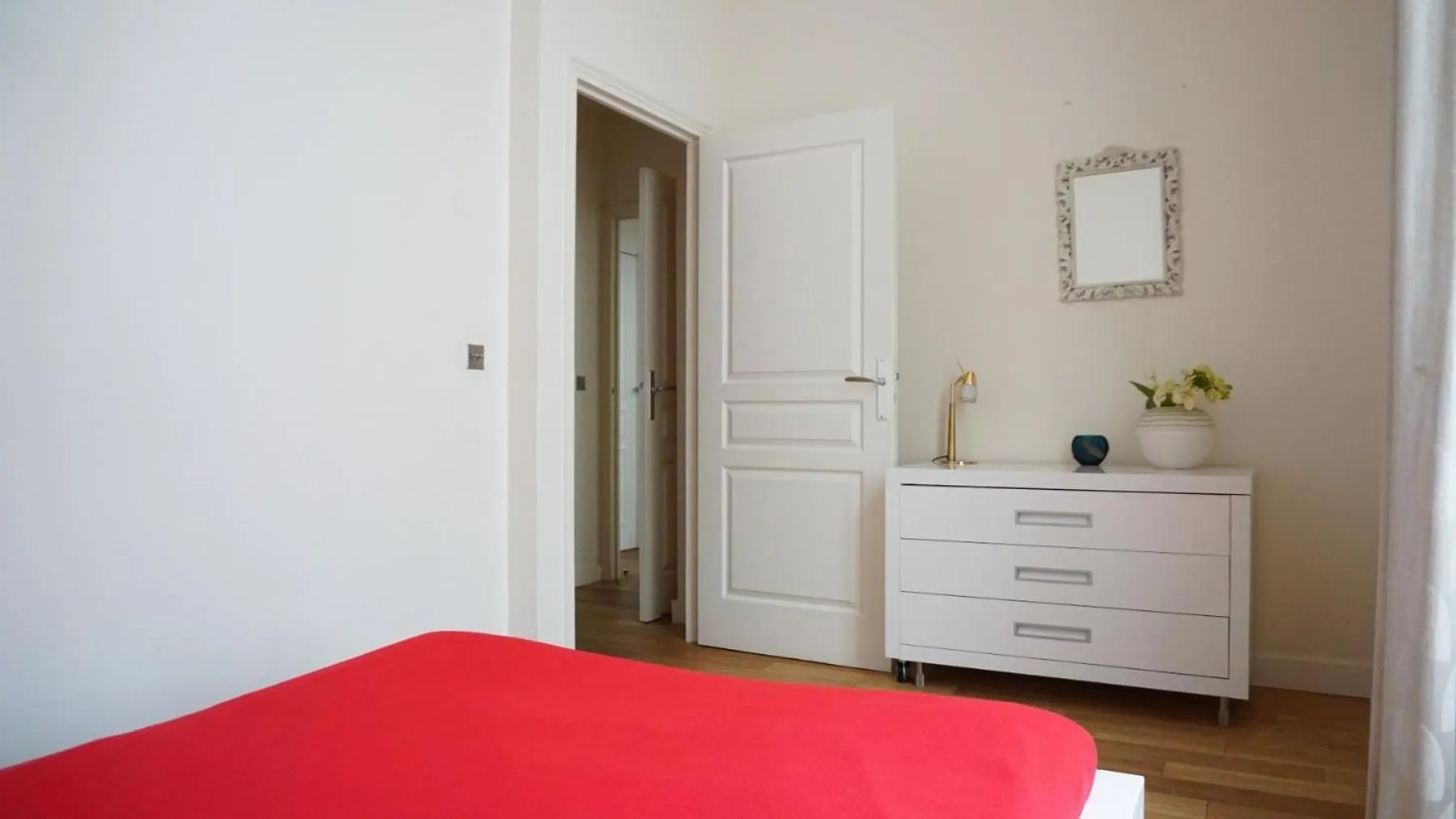 Rue Vignon - Paris 8 Apartment